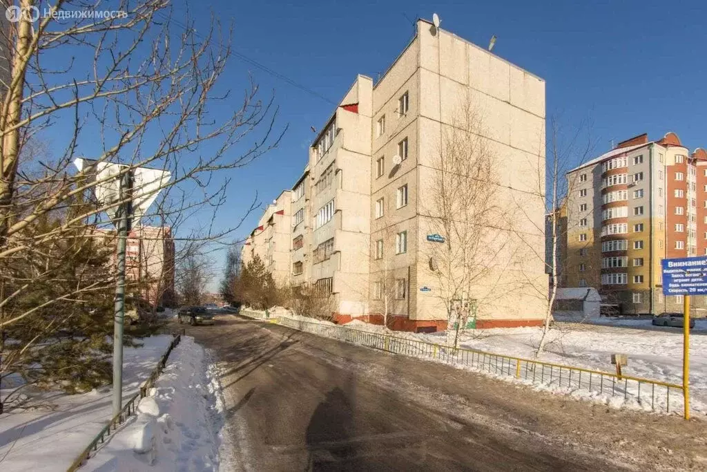 3-комнатная квартира: Тюмень, микрорайон Матмасы, Пражская улица, 51 ... - Фото 1