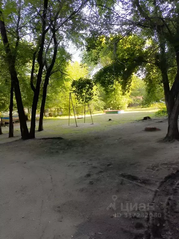 2-к кв. Омская область, Омск ул. Калинина, 12 (43.0 м) - Фото 1