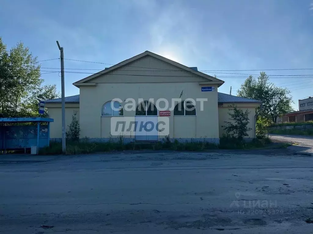 Помещение свободного назначения в Свердловская область, Серов ... - Фото 1