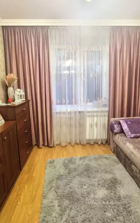 3-к кв. Омская область, Омск просп. Королева, 14 (58.9 м) - Фото 2