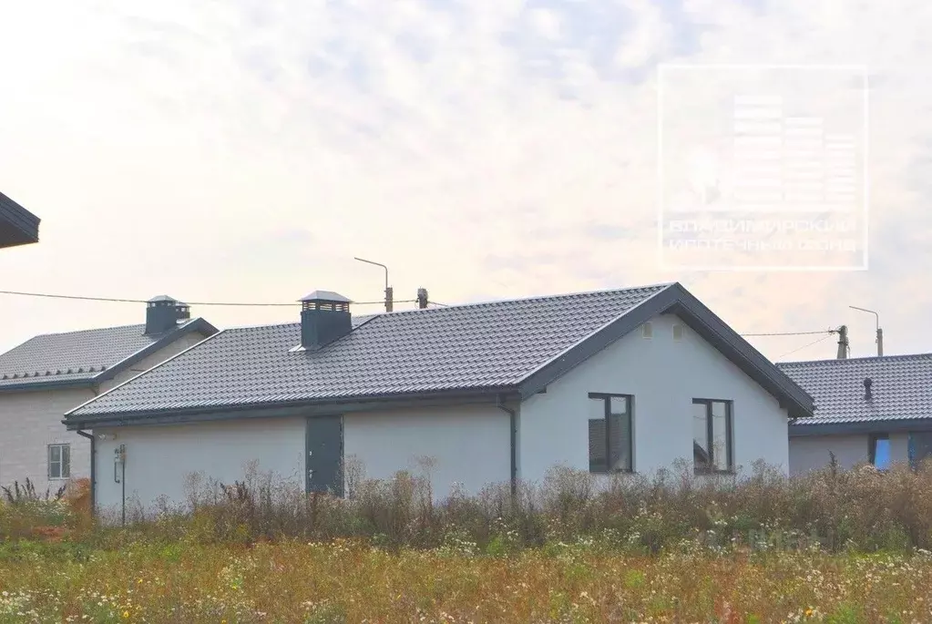 Дом в Владимирская область, Собинский муниципальный округ, пос. ... - Фото 1