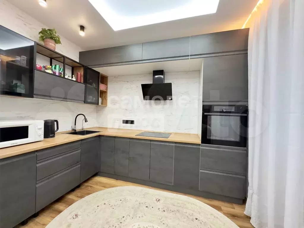3-к. квартира, 70 м, 1/5 эт. - Фото 1
