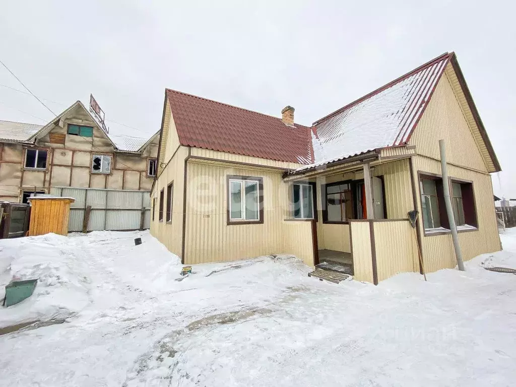 Дом в Бурятия, Улан-Удэ просп. Автомобилистов, 4Б/1 (80 м) - Фото 0