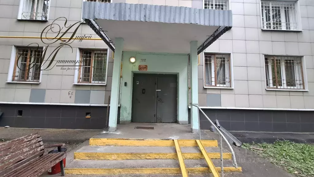 3-к кв. Москва ул. Молостовых, 11К1 (49.2 м) - Фото 2
