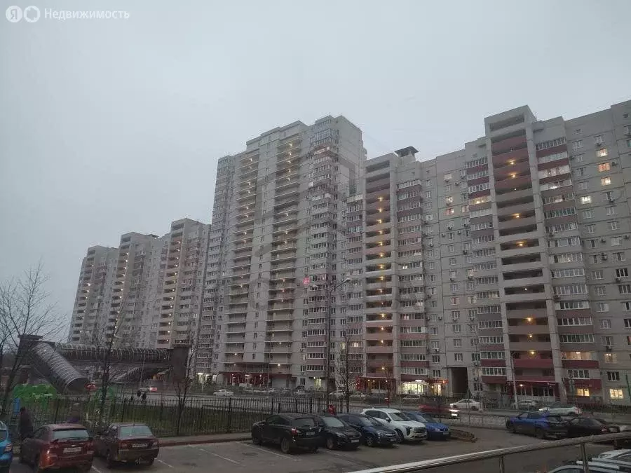 2-комнатная квартира: Воронеж, Олимпийский бульвар, 6 (62 м) - Фото 1