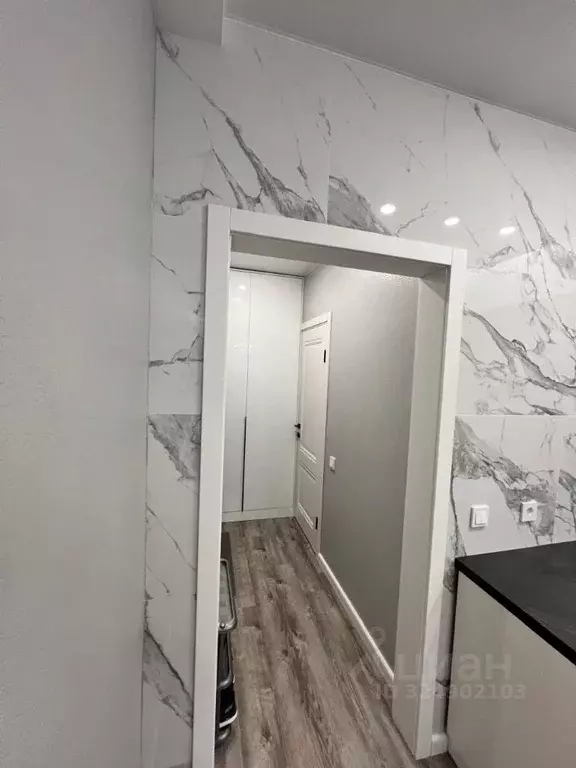 1-к кв. Крым, Алушта ул. Западная, 1А (30.0 м) - Фото 2