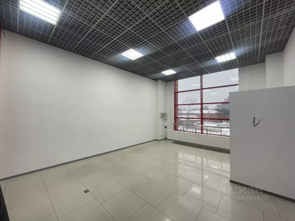 Помещение свободного назначения в Москва Снежная ул., 26 (40 м) - Фото 2