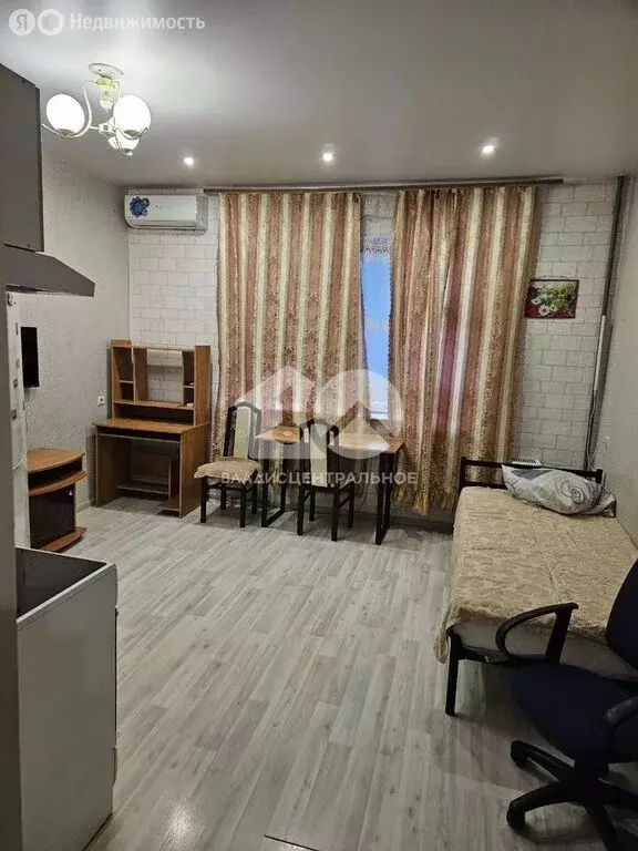 Квартира-студия: Новосибирск, улица Фадеева, 66 (23 м) - Фото 1