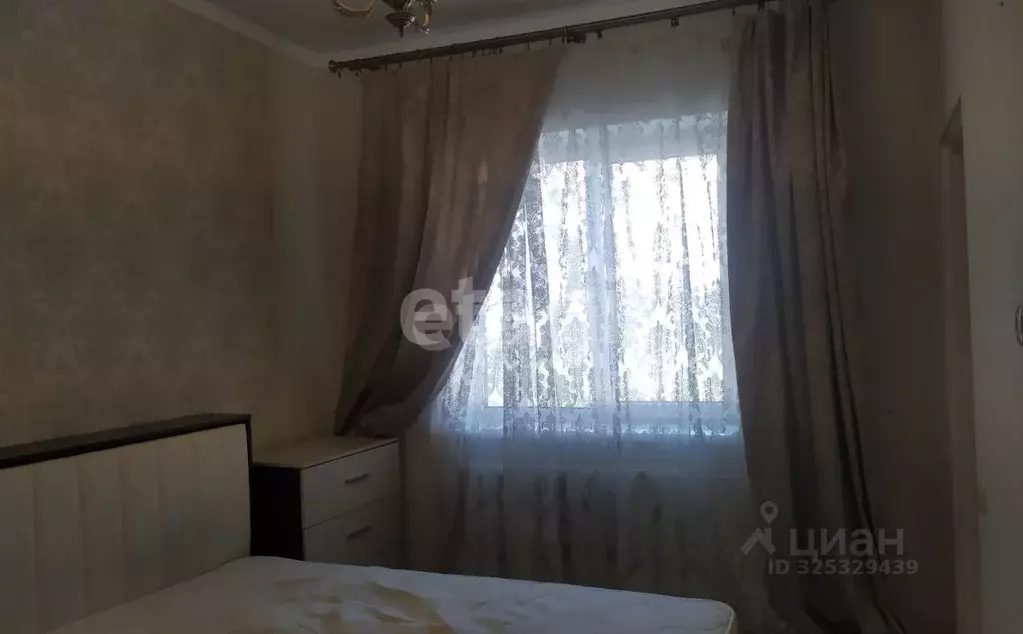 2-к кв. Крым, Симферополь ул. Петропавловская (58.0 м) - Фото 2