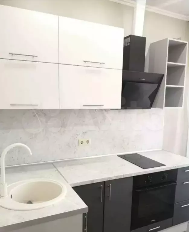 1-к. квартира, 40 м, 14/24 эт. - Фото 0