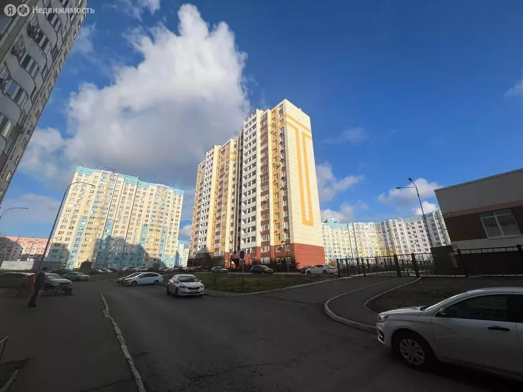 Квартира-студия: Оренбург, Салмышская улица, 68/2 (46.3 м) - Фото 1