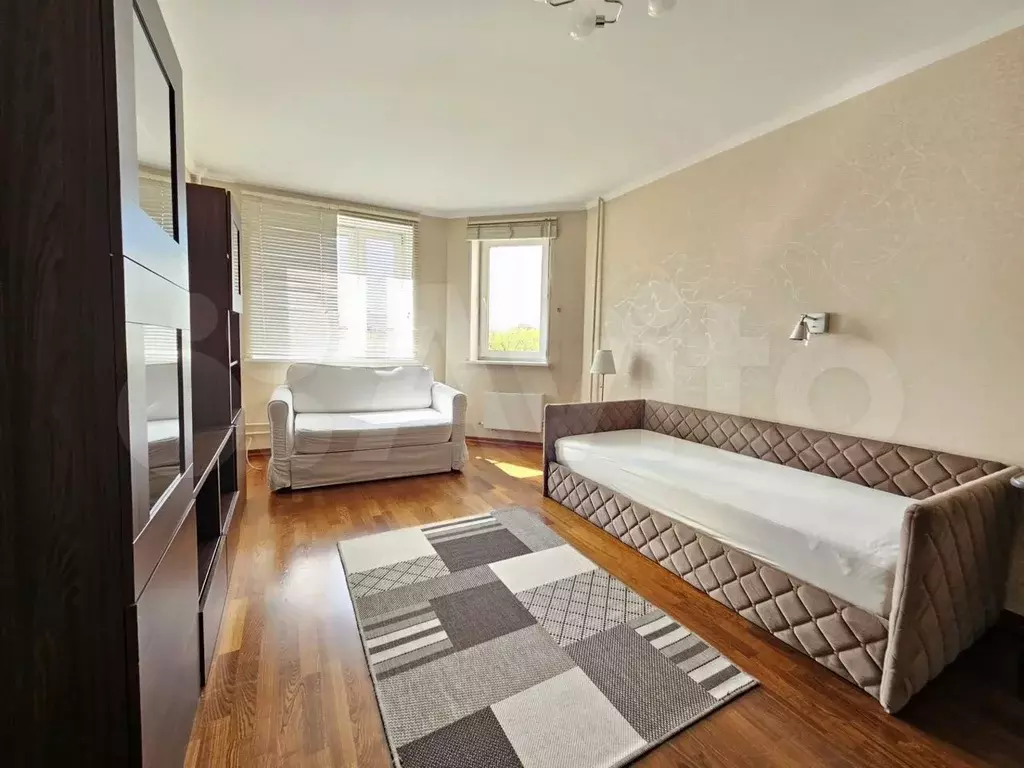 1-к. квартира, 40 м, 7/17 эт. - Фото 1