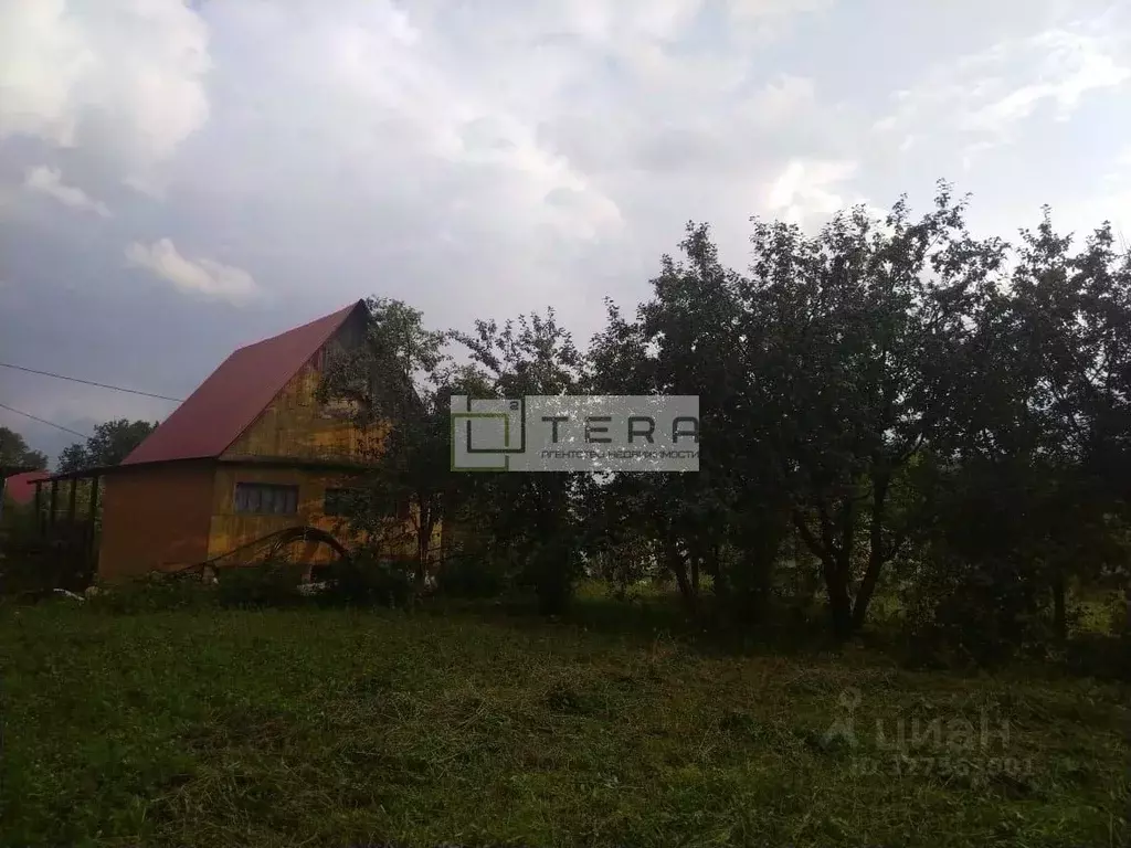 Дом в Башкортостан, Иглинский район, Балтийский сельсовет, д. ... - Фото 1