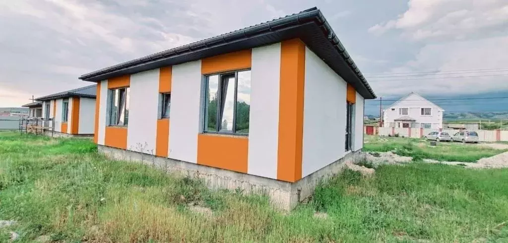 Дом в Крым, Симферопольский район, с. Первомайское ул. Ленина, 51/2 ... - Фото 1