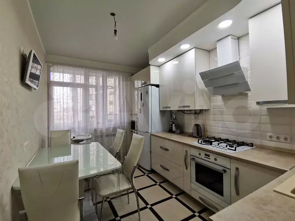 3-к. квартира, 65 м, 3/9 эт. - Фото 1