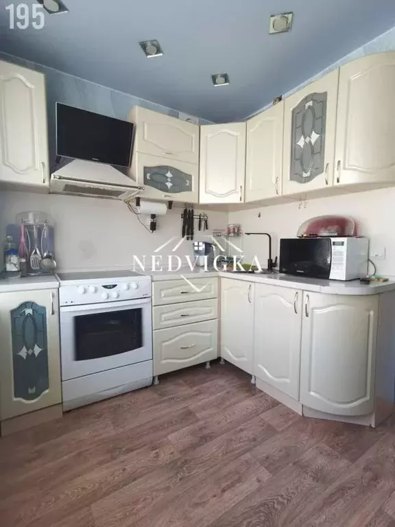 Квартира, 3 комнаты, 64.4 м - Фото 1