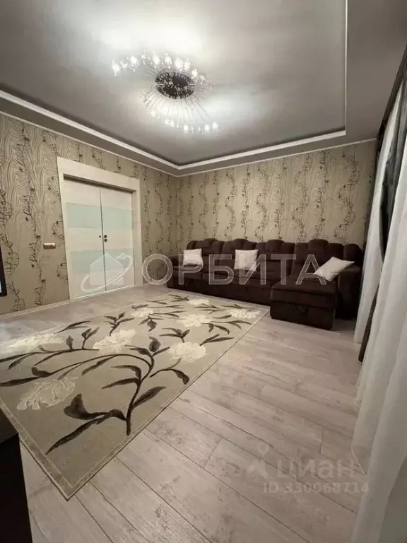 3-к кв. Тюменская область, Тюмень ул. Василия Гольцова, 22 (89.5 м) - Фото 1