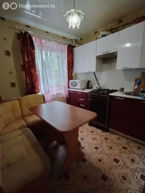 2-комнатная квартира: Сланцы, улица Кирова, 15 (41.7 м) - Фото 1