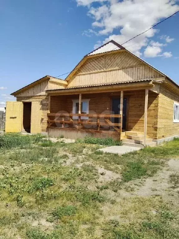 Дом в Бурятия, Иволгинский район, Нижнеиволгинское с/пос, с. Сужа ул. ... - Фото 0