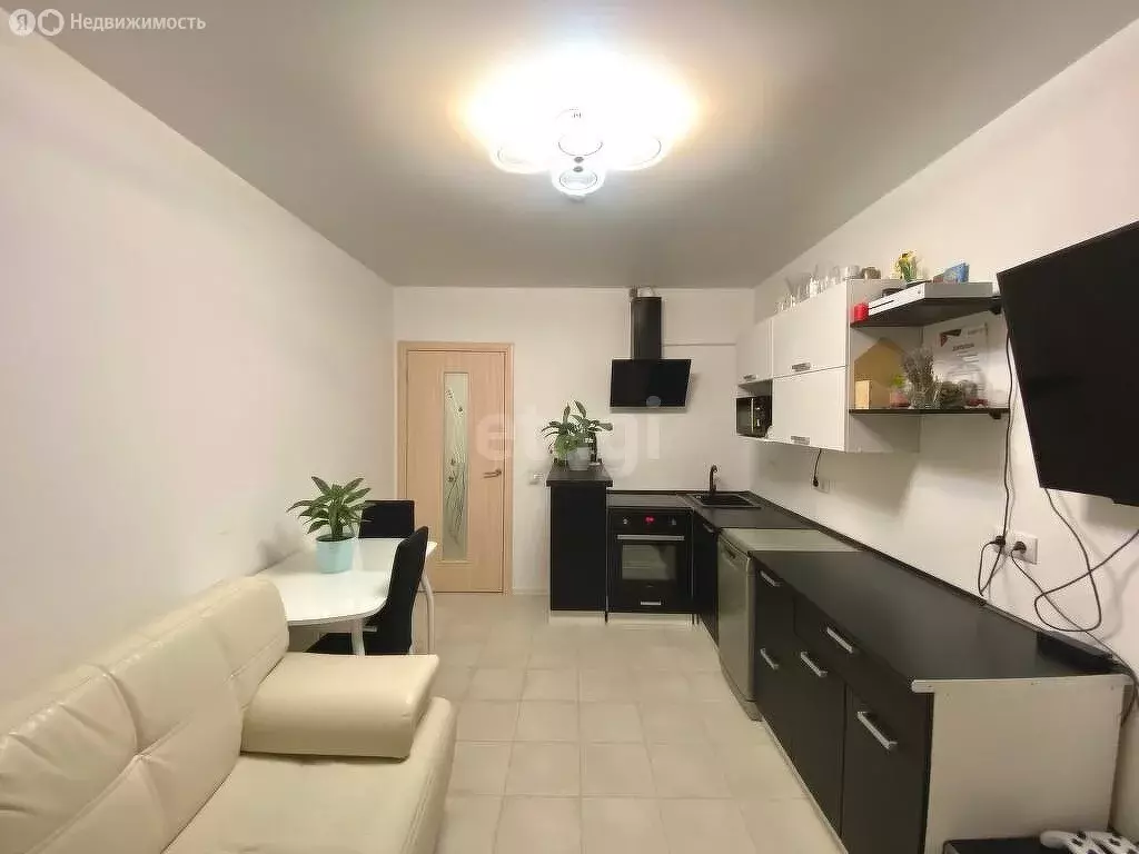 1-комнатная квартира: Тюмень, Полевая улица, 117к1 (35.4 м) - Фото 2