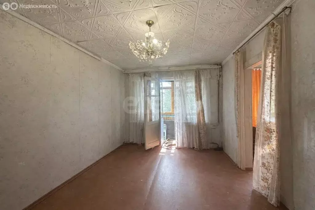 3-комнатная квартира: Ачинск, 4-й микрорайон, 21 (56.9 м) - Фото 1