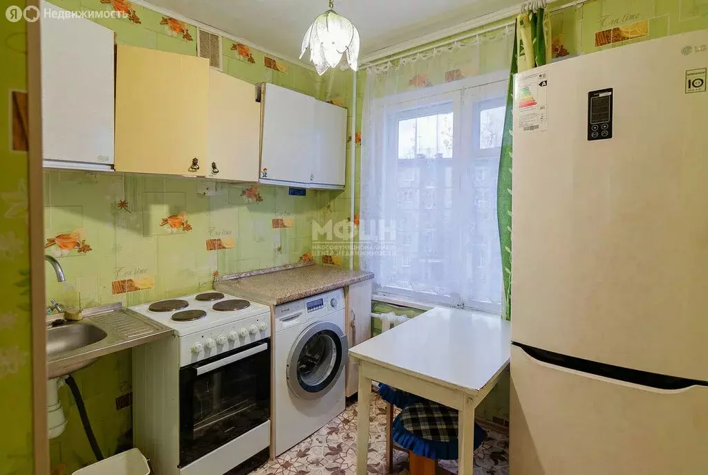3-комнатная квартира: Петрозаводск, улица Парфёнова, 4 (63.7 м) - Фото 2