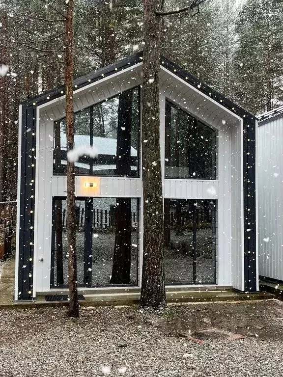 Дом в Кабардино-Балкария, Эльбрусский район, с. Терскол ул. Лесная, ... - Фото 1