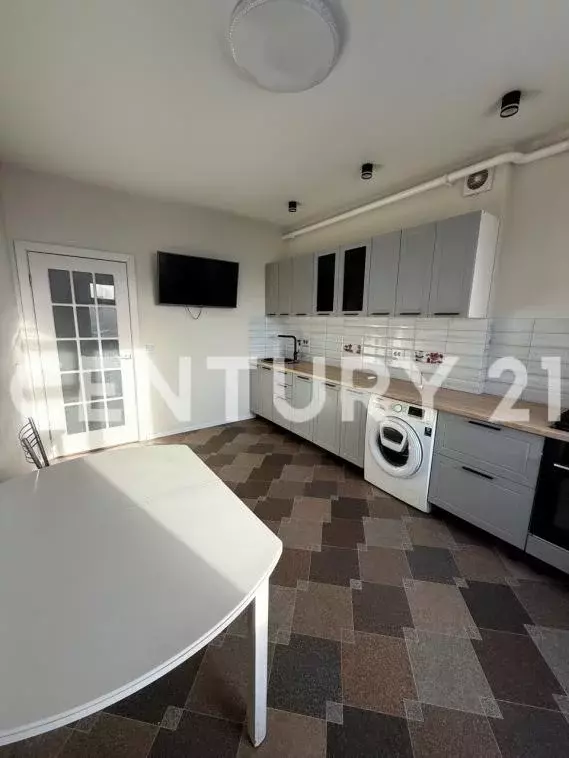 Квартира, 2 комнаты, 70 м - Фото 1