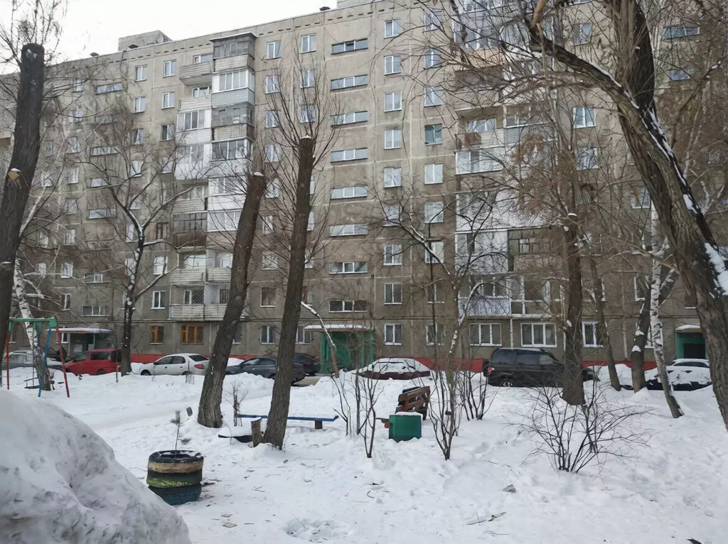 2-комнатная квартира: Омск, улица Калинина, 13 (43.9 м) - Фото 1