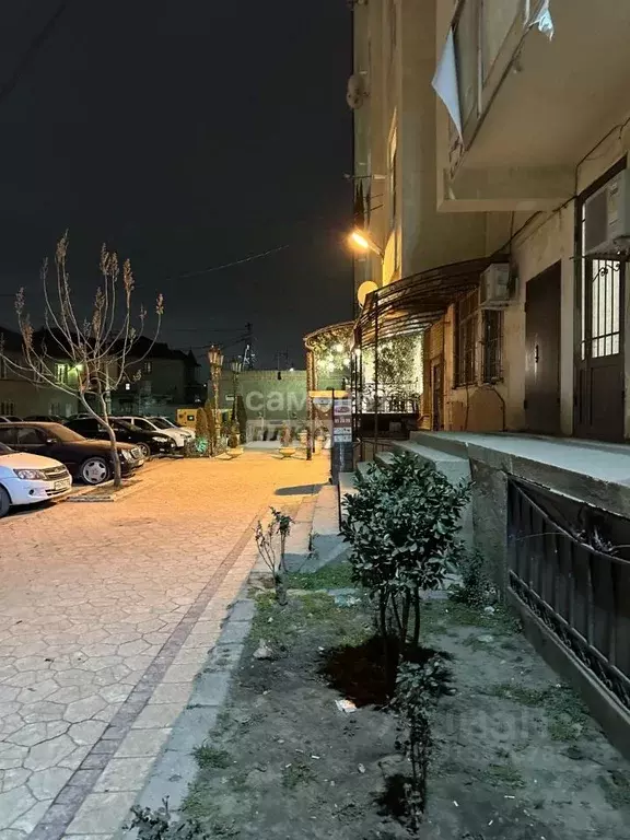 Торговая площадь в Дагестан, Махачкала ул. Шелковая (80 м) - Фото 0