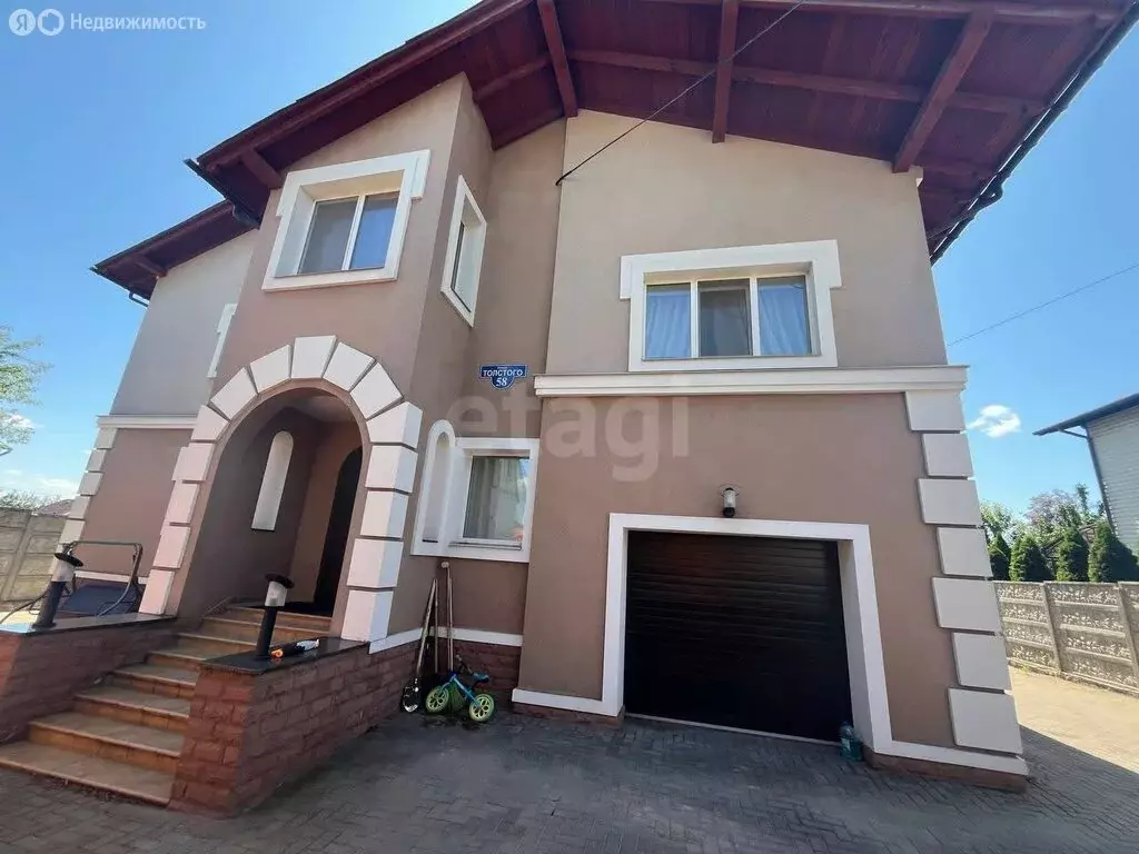 Дом в Кузьмино, улица Толстого (345 м) - Фото 1