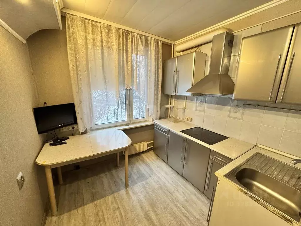 3-к кв. Москва ул. Рокотова, 8К2 (51.4 м) - Фото 1