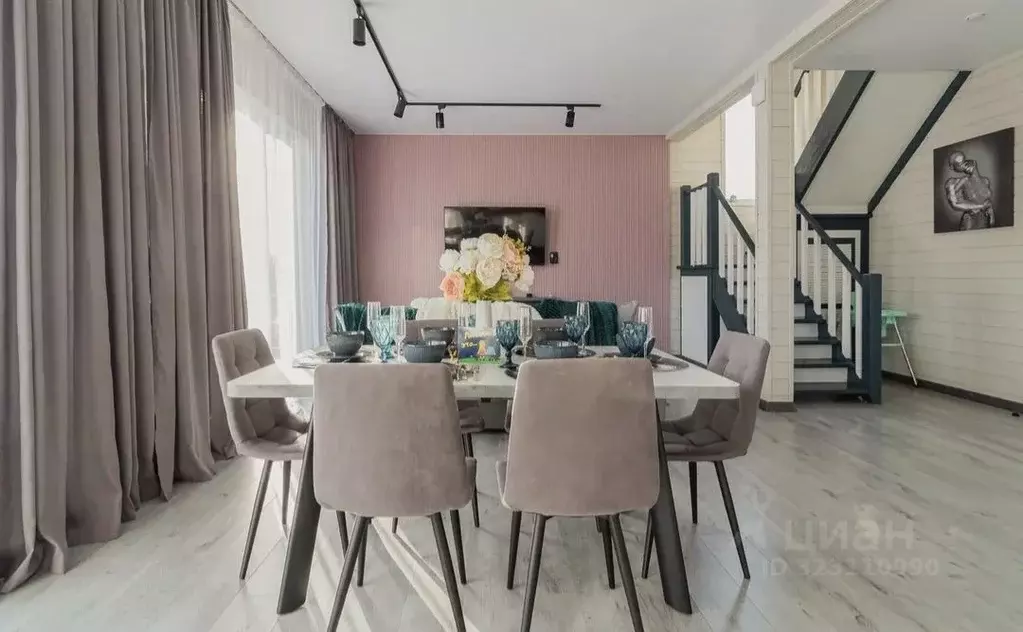 Коттедж в Ленинградская область, Всеволожский район, Лесколовское ... - Фото 1