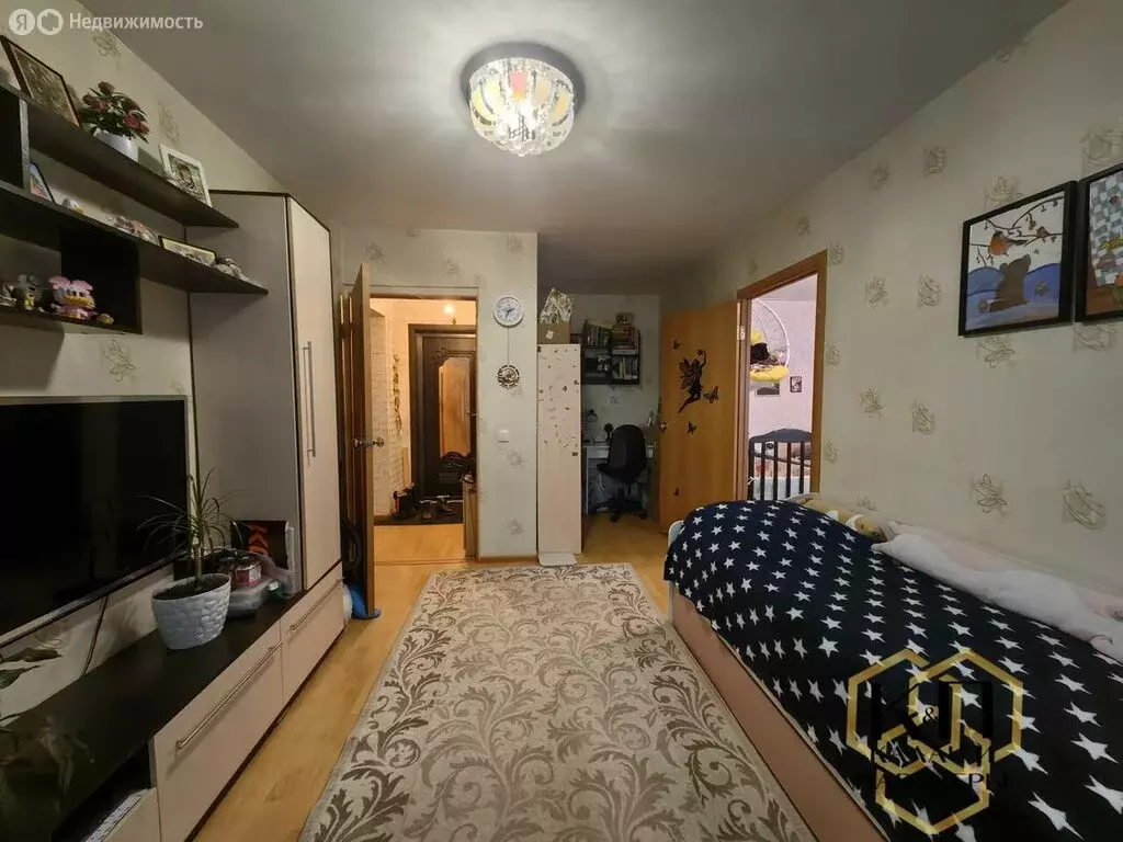 2-комнатная квартира: Полевской, микрорайон Зелёный Бор-2, 21 (43.1 м) - Фото 2