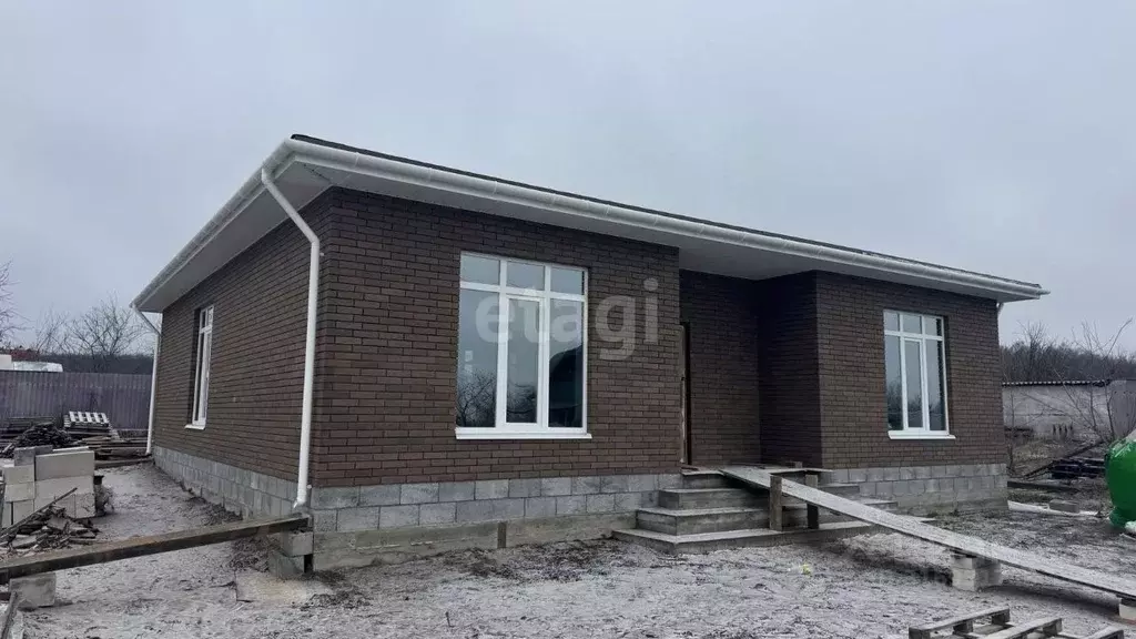Участок в Белгородская область, Старооскольский городской округ, с. ... - Фото 0
