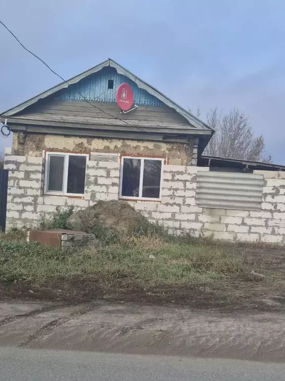 Дом в Саратовская область, Петровск ул. 25 лет Октября, 271 (52 м) - Фото 1