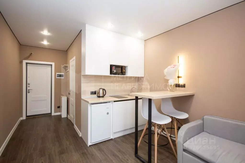 Студия Тюменская область, Тюмень ул. Муравленко, 13 (20.0 м) - Фото 1