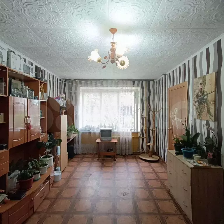 4-к. квартира, 61,2 м, 2/5 эт. - Фото 0