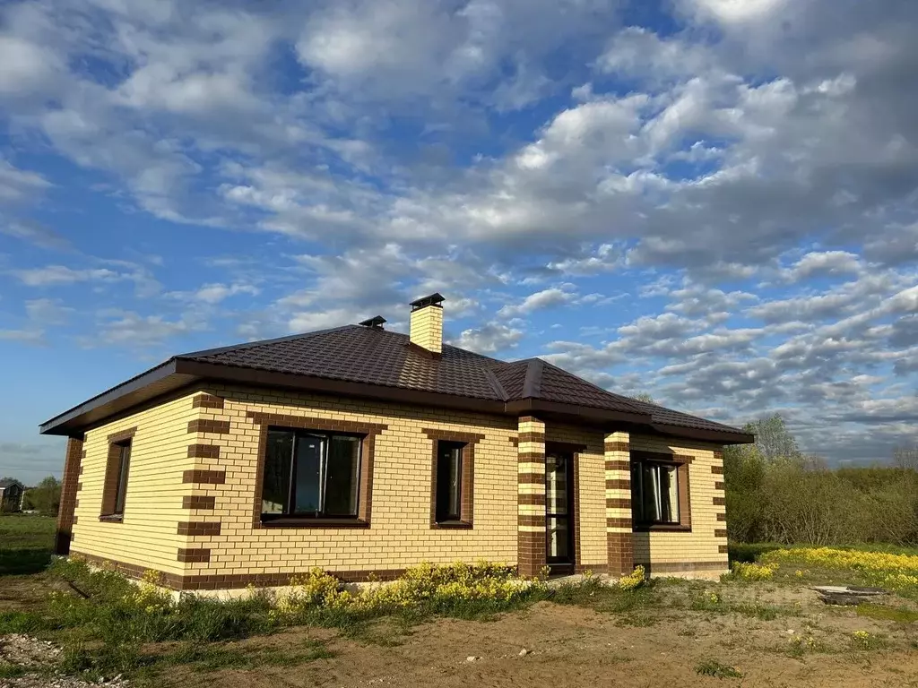 Дом в Кировская область, Киров городской округ, д. Малая Субботиха  ... - Фото 0