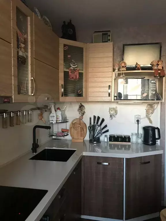 Комната 27 м в 1-к., 2/5 эт. - Фото 1