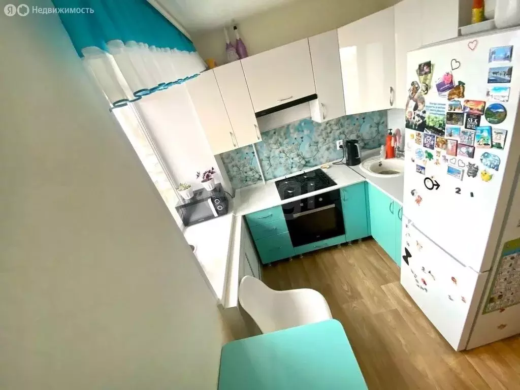 3-комнатная квартира: Ишим, Малая Садовая улица, 47 (55 м) - Фото 2