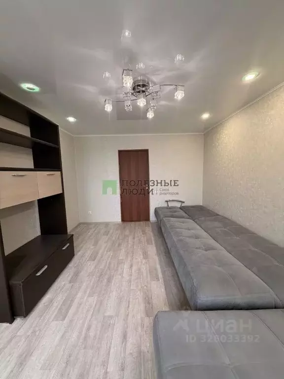 2-к кв. Астраханская область, Астрахань Дальняя ул., 23к1 (49.8 м) - Фото 2