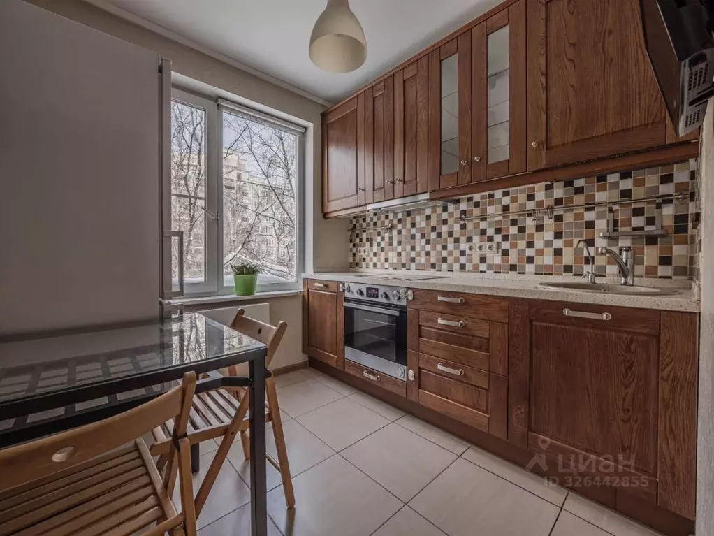 2-к кв. Москва ул. Теплый Стан, 12К4 (45.0 м) - Фото 1