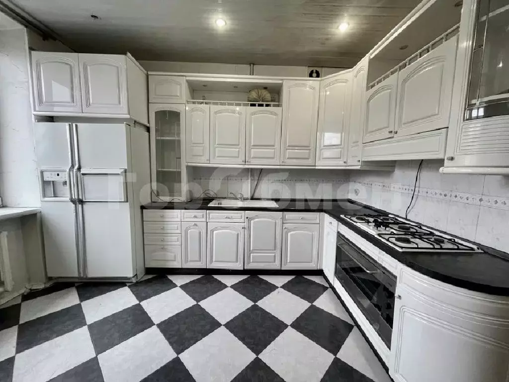 Продается 3-комнатная квартира - Фото 1