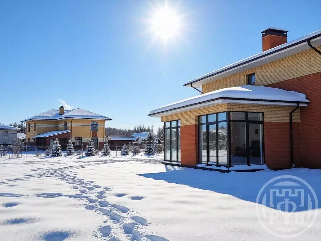 Дом в Санкт-Петербург, Санкт-Петербург, Петергоф дор. Бобыльская, 54 ... - Фото 2