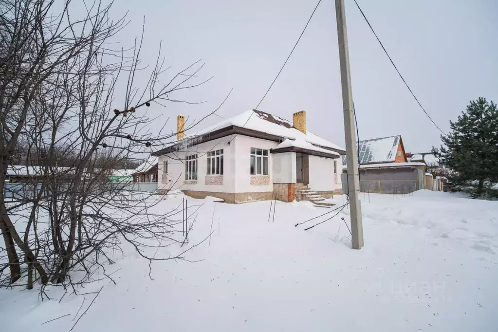 Дом в Башкортостан, Уфа городской округ, д. Жилино ул. Фронтовиков, 45 ... - Фото 1