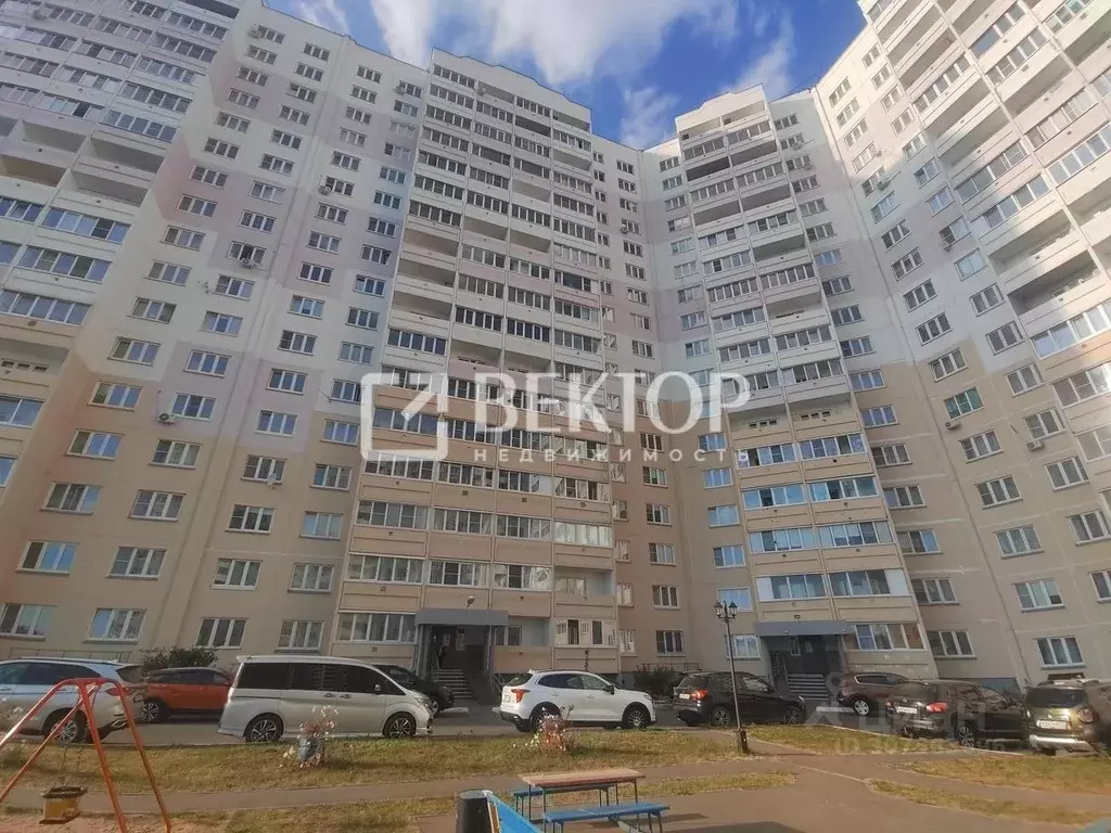 3-к кв. Ивановская область, Иваново Рождественский мкр, 8 (84.0 м) - Фото 0