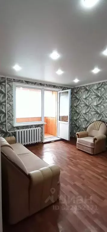 2-к кв. Татарстан, Нижнекамский район, Камские Поляны пгт, 1-й мкр 6 ... - Фото 1