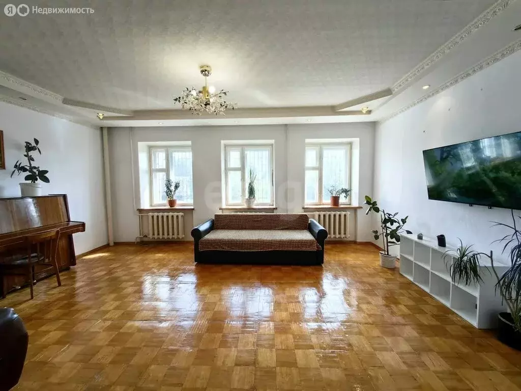 Дом в Кострома, посёлок Волжский, 10-й квартал (219 м) - Фото 1