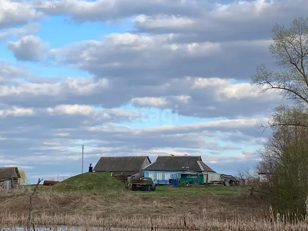 Дом в Сухиничский район, сельское поселение Юрьево, деревня Хватово ... - Фото 1